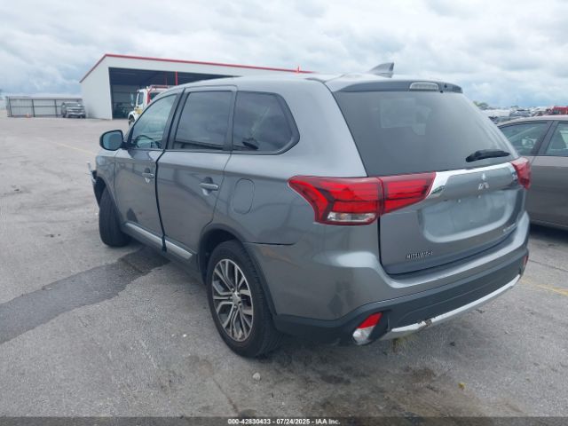 2018 MITSUBISHI OUTLANDER JA4AZ3A34JJ003543 Photo 2