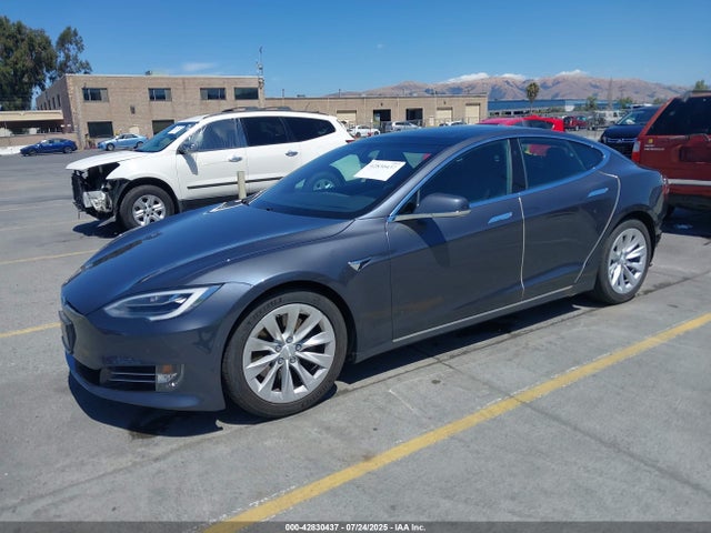 2017 TESLA MODEL S 5YJSA1E28HF198197 Photo 1