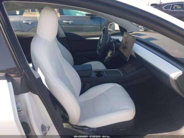2023 TESLA MODEL 3 5YJ3E1EAXPF461417 Photo 4