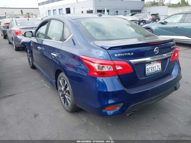 Nissan 2017 2017 3N1CB7AP0HY259572 Image 3