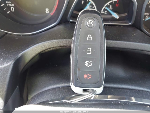 1FADP3N25GL321426 Ford 2016