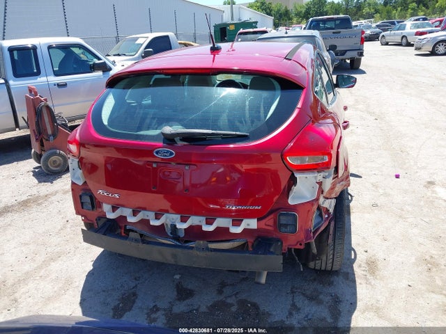 1FADP3N25GL321426 Ford 2016