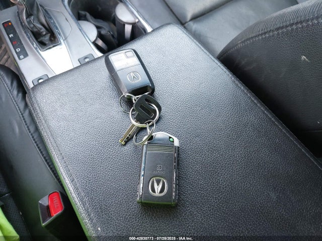 Acura j35z2 2014 5J8TB4H31EL004482 Image 11