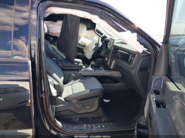 2024 FORD F-150 LIGHTNING 1FT6W5L79RWG16322 Photo 4