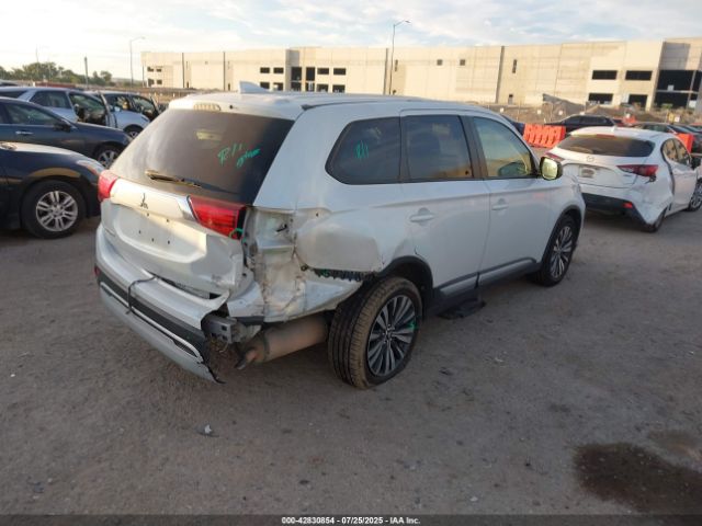 2020 MITSUBISHI OUTLANDER JA4AD2A3XLZ047026 Photo 3