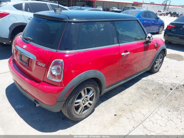 2011 MINI COOPER WMWSU3C59BT097994 Photo 3