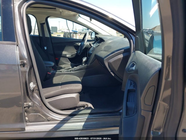 Ford 2015 2015 1FADP3F27FL221986 Image 5