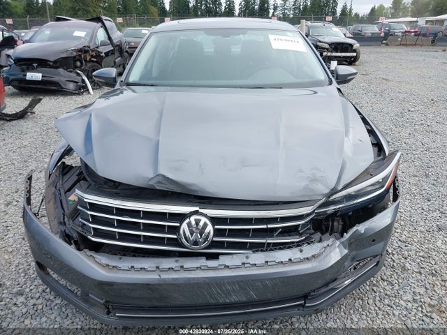 1VWGT7A36HC063747 Volkswagen 1.8 tsi