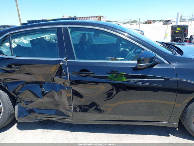Acura j35y6 2015 19UUB2F54FA017298 Image 13