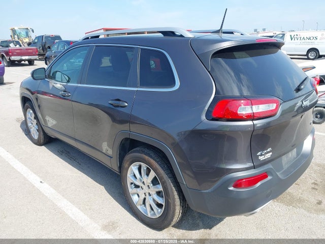 1C4PJMDSXHW567517 Jeep Cherokee