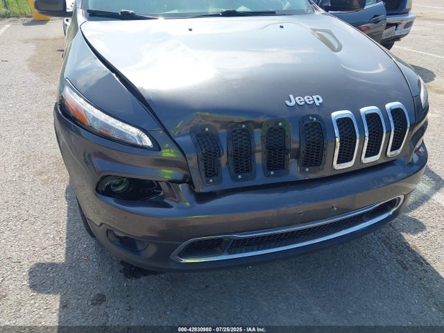 1C4PJMDSXHW567517 Jeep Cherokee