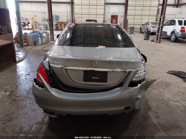 Mercedes-Benz 2015 2015 55SWF4JB2FU046325 Image 16