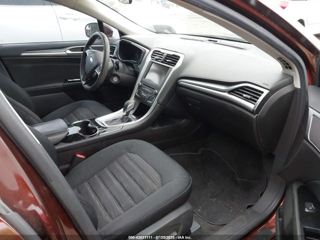 Ford 2016 2016 3FA6P0H71GR259698 Image 5