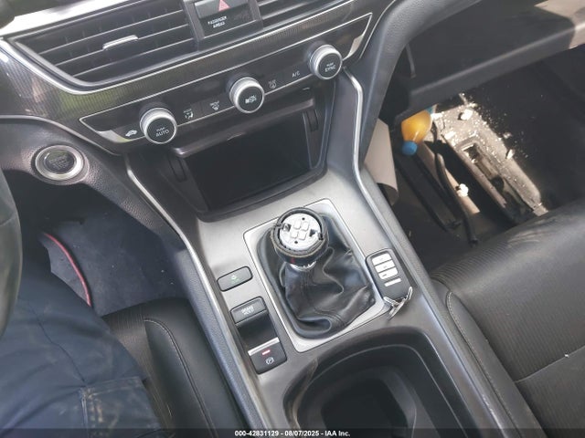 Honda l15be 2019 1HGCV1E35KA018743 Image 11