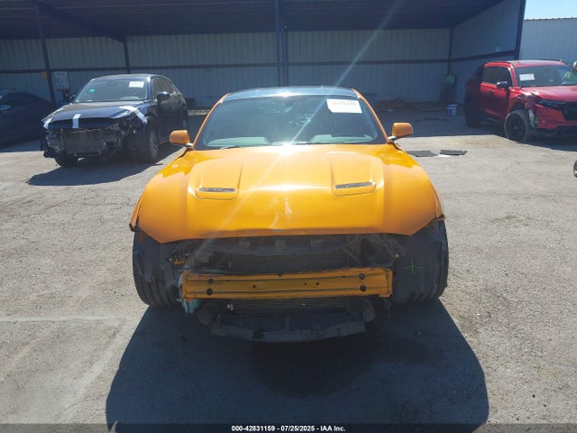 Ford 5.0l 4v premium fuel 2018 1FA6P8CF6J5154470 Image 13