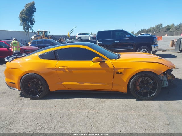 Ford 5.0l 4v premium fuel 2018 1FA6P8CF6J5154470 Image 14