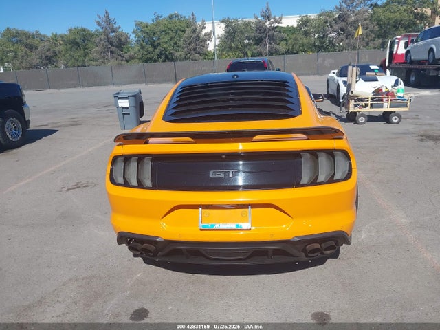 Ford 5.0l 4v premium fuel 2018 1FA6P8CF6J5154470 Image 17