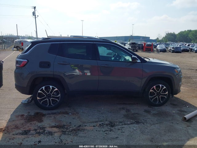 Jeep Compass 2022 3C4NJDCB4NT159833 Image 13