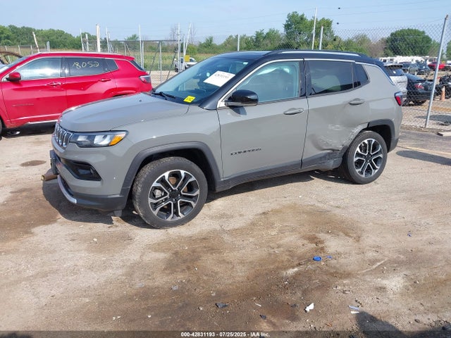 Jeep Compass 2022 3C4NJDCB4NT159833 Image 2