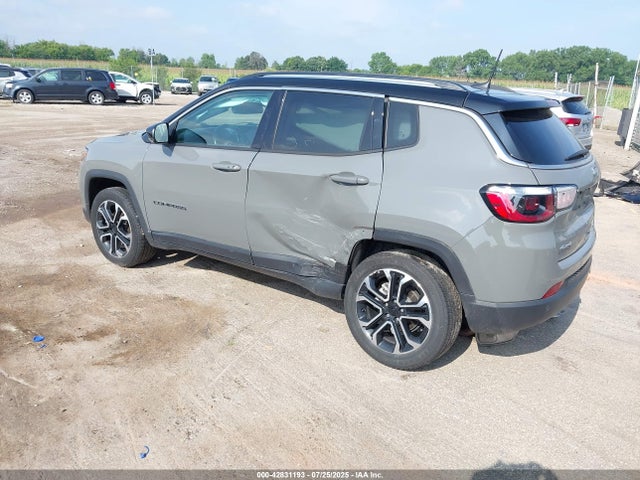 Jeep Compass 2022 3C4NJDCB4NT159833 Image 3