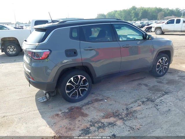 Jeep Compass 2022 3C4NJDCB4NT159833 Image 4