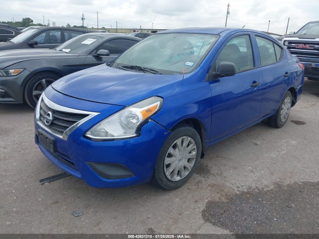 3N1CN7AP3FL841778 Nissan 2015