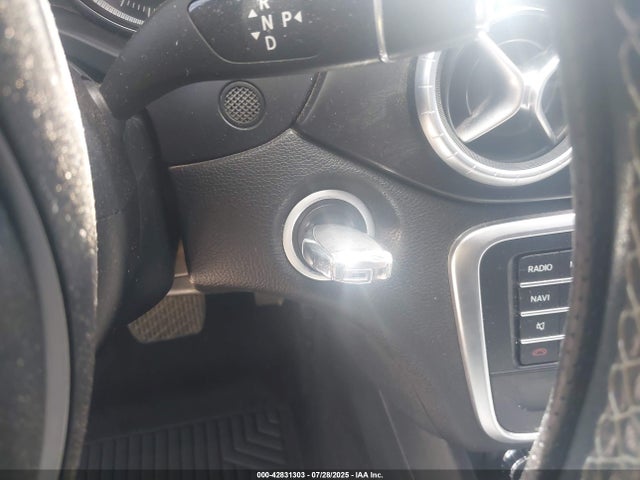 Mercedes-Benz m270 2018 WDDSJ4EB9JN519727 Image 11