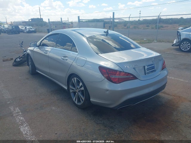 Mercedes-Benz m270 2018 WDDSJ4EB9JN519727 Image 14