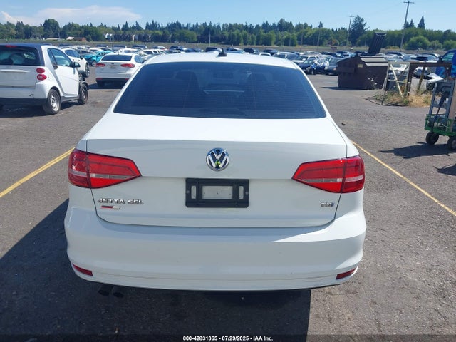 Volkswagen Jetta 2015 3VWLA7AJ2FM240213 Image 17