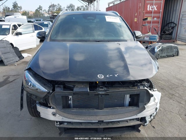 W1N4N4GBXSJ681484 Mercedes-Benz m260