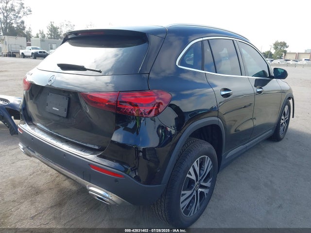 W1N4N4GBXSJ681484 Mercedes-Benz m260