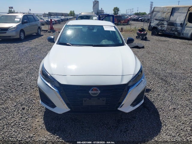 Nissan 2025 2025 1N4BL4DV1SN395007 Image 13
