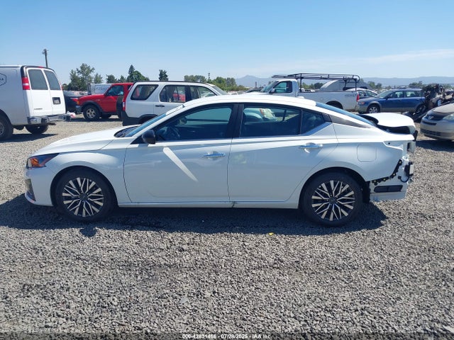 Nissan 2025 2025 1N4BL4DV1SN395007 Image 15