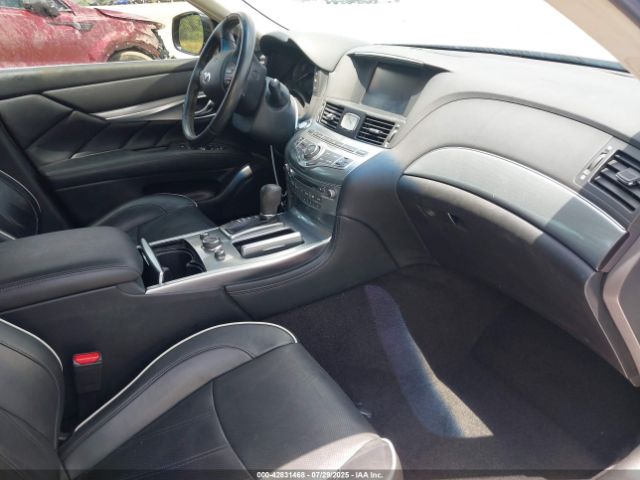 2019 INFINITI Q70L JN1BY1PP7KM685560 Photo 4