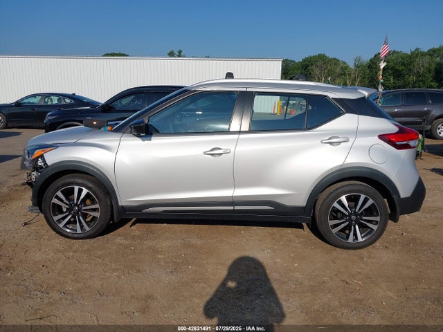 3N1CP5CU9KL482660 Nissan 2019