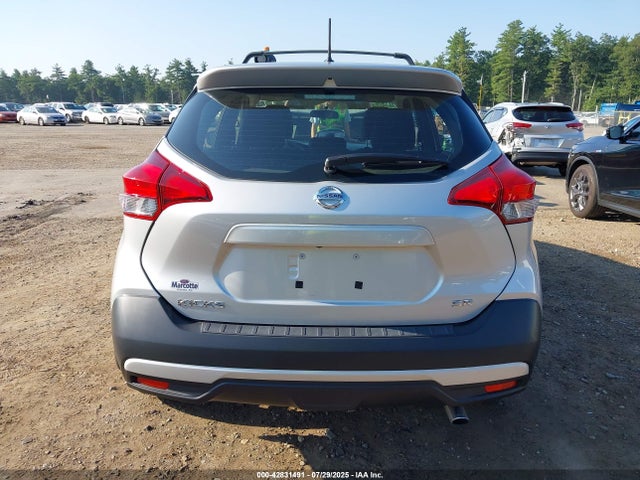 3N1CP5CU9KL482660 Nissan 2019