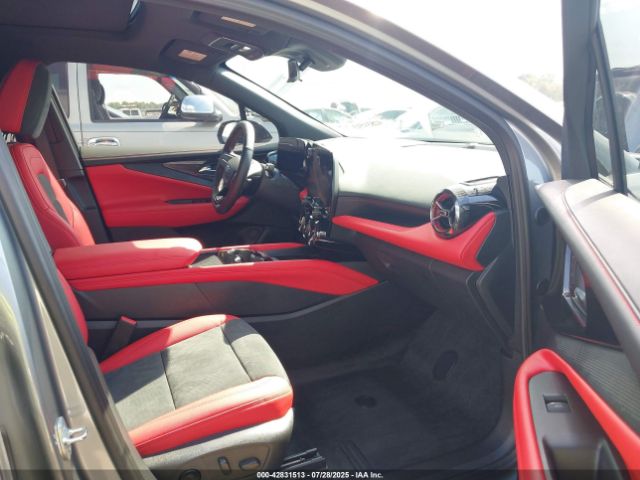 2025 CHEVROLET BLAZER EV 3GNKDJRJ6SS118006 Photo 4