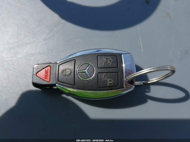 WDCGG8JB2FG362561 Mercedes-Benz 2015