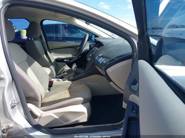 1FADP3F25EL440606 Ford 2014