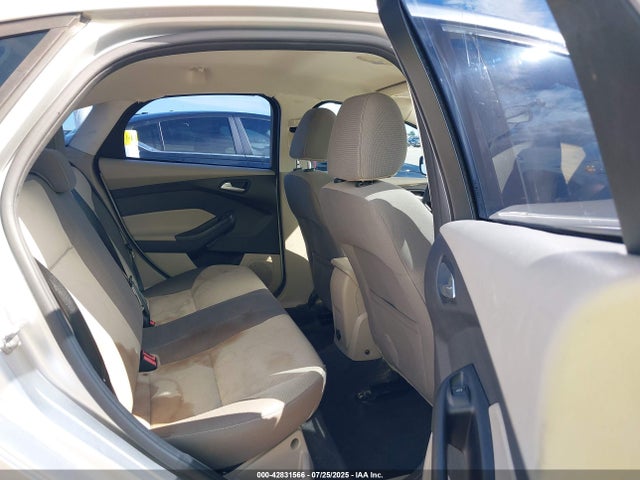 1FADP3F25EL440606 Ford 2014