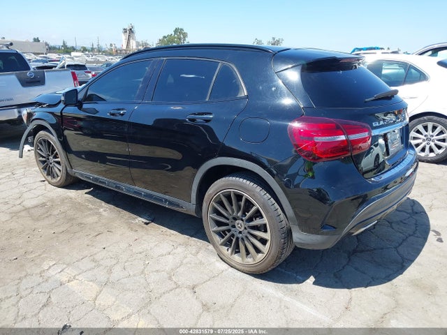WDCTG4EB6KU001380 Mercedes-Benz m270