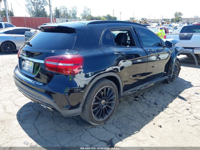 WDCTG4EB6KU001380 Mercedes-Benz m270