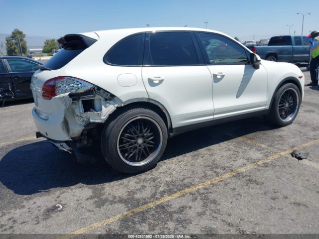 2011 PORSCHE CAYENNE WP1AA2A2XBLA01444 Photo 3