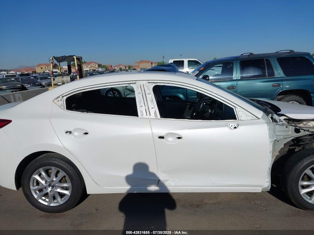 3MZBM1V7XGM266249 Mazda pe
