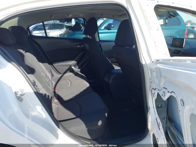3MZBM1V7XGM266249 Mazda pe