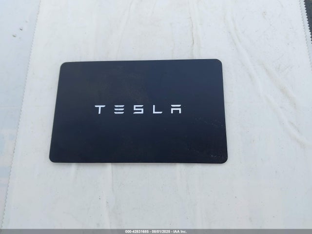 2023 TESLA MODEL Y 7SAYGDEE9PF851691 Photo 10