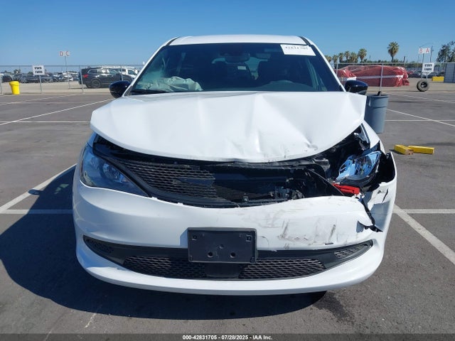 Chrysler Voyager 2025 2C4RC1CG8SR525863 Image 11