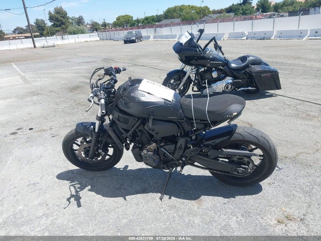 JYARM21Y2JA000083 Yamaha Mtm690 (xsr700)