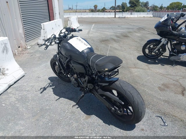 JYARM21Y2JA000083 Yamaha Mtm690 (xsr700)