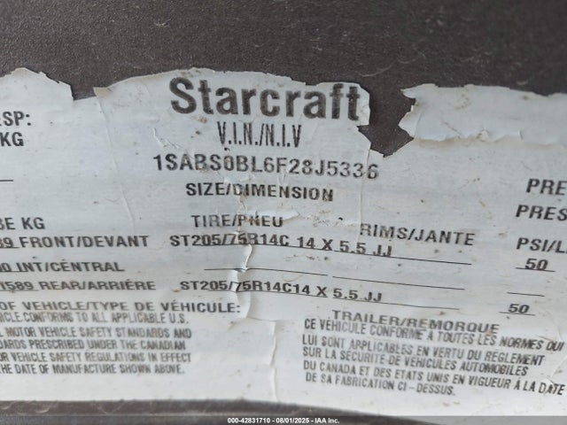 42831710 :رقم المزاد ، 1SABS0BL6F28J5336 vin ، 2015 Starcraft Ar1 Maxx مزاد بيع